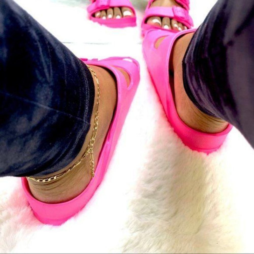 !! RESTOCKED !! Foam Style Double Buckle Sandals - Picture 6 of 8